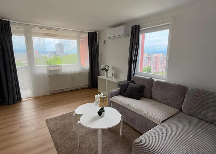 Elite Vista-with Parking Liubliana