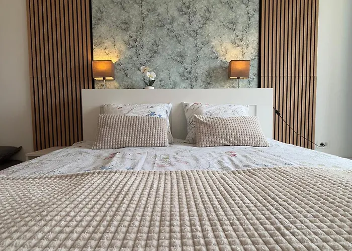 Elite Vista-with Parking Lejlighed *